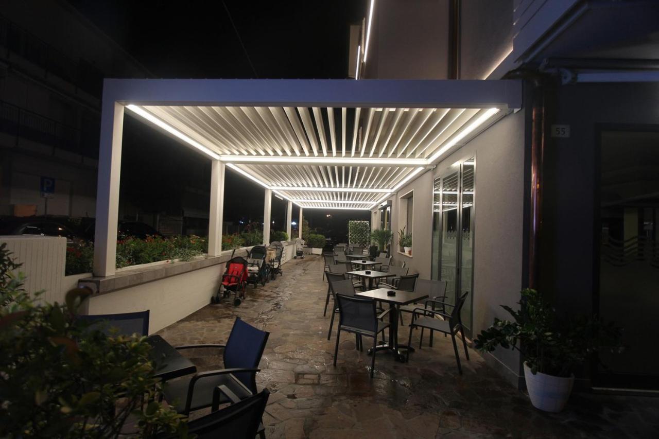 Hotel Villa Boschetti San Mauro Mare Luaran gambar