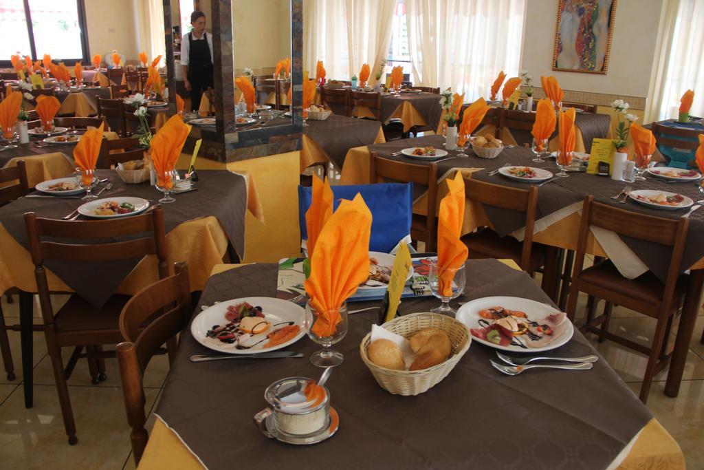 Hotel Villa Boschetti San Mauro Mare Luaran gambar