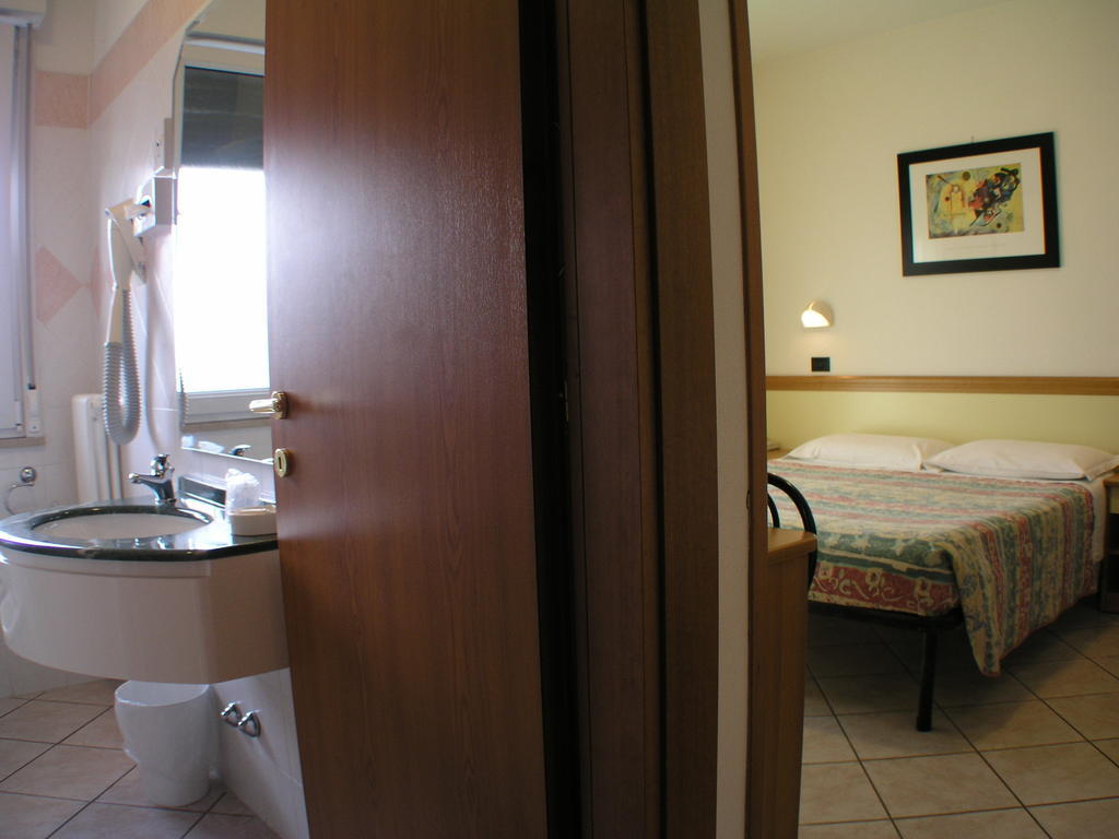 Hotel Villa Boschetti San Mauro Mare Luaran gambar