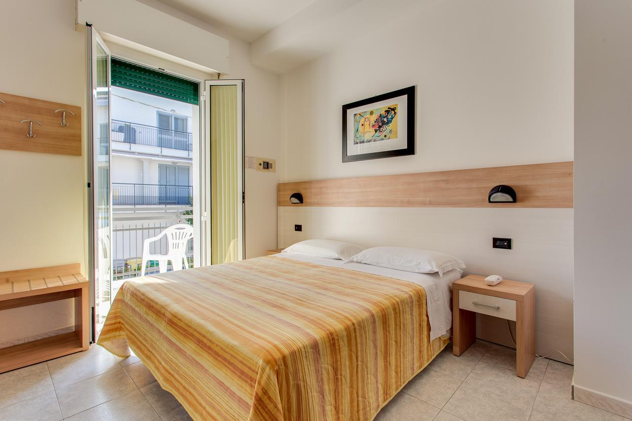 Hotel Villa Boschetti San Mauro Mare Luaran gambar